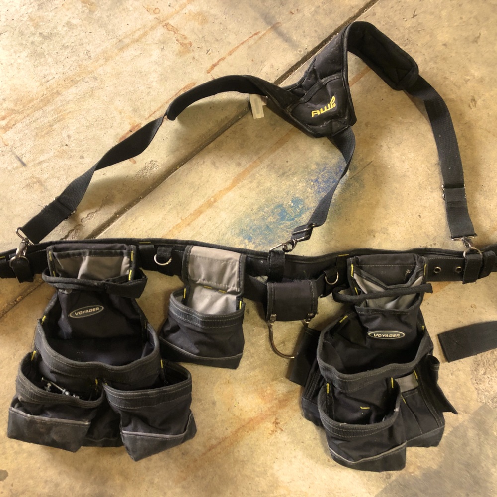VOYAGER
18 Pocket Tool Belt amp suspenders and cnc quick belt